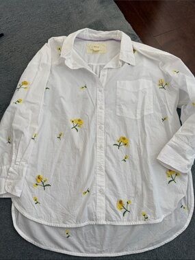 Anthropologie White Button-Down Shirt with Yellow Floral Embroidery